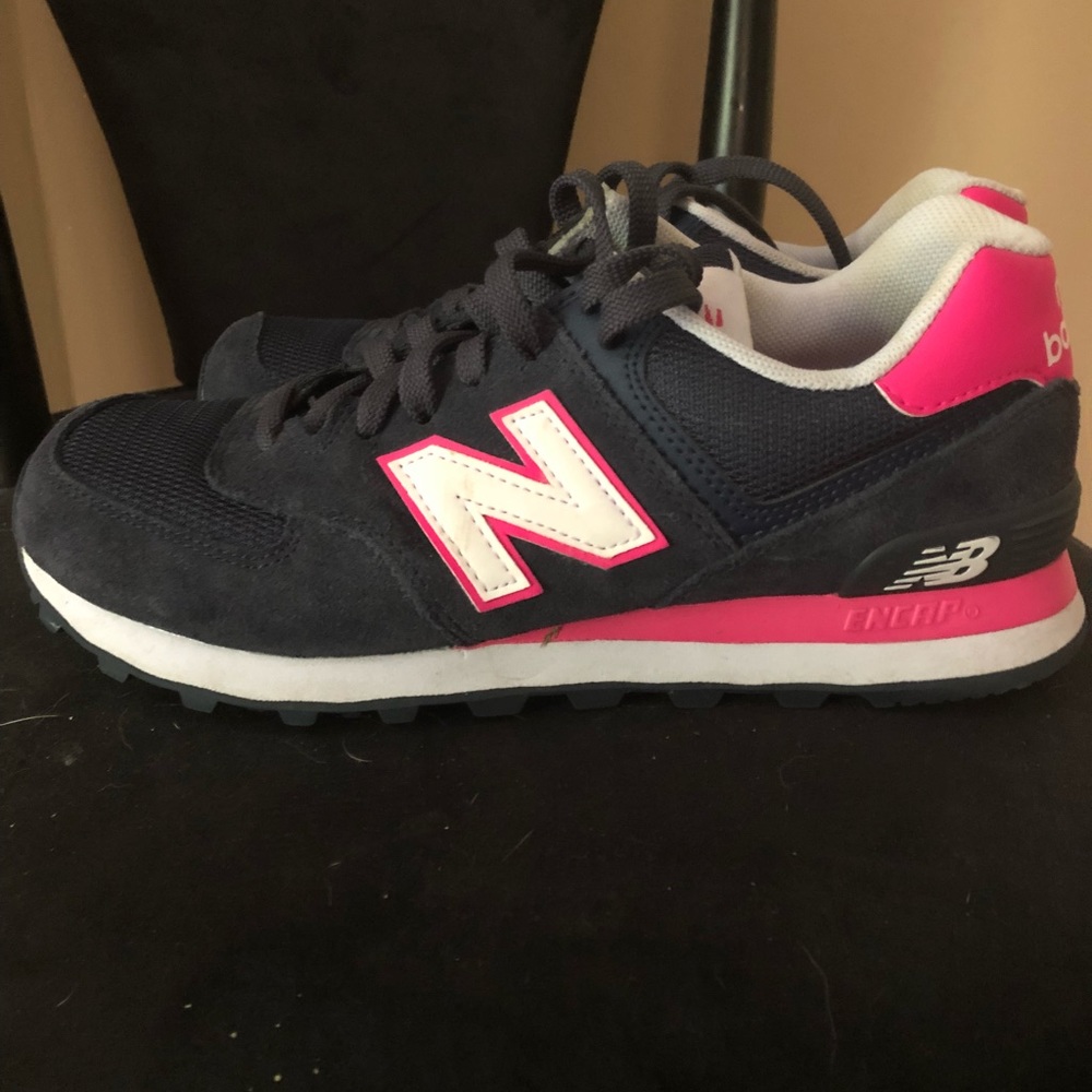 Women’s New Balance 574